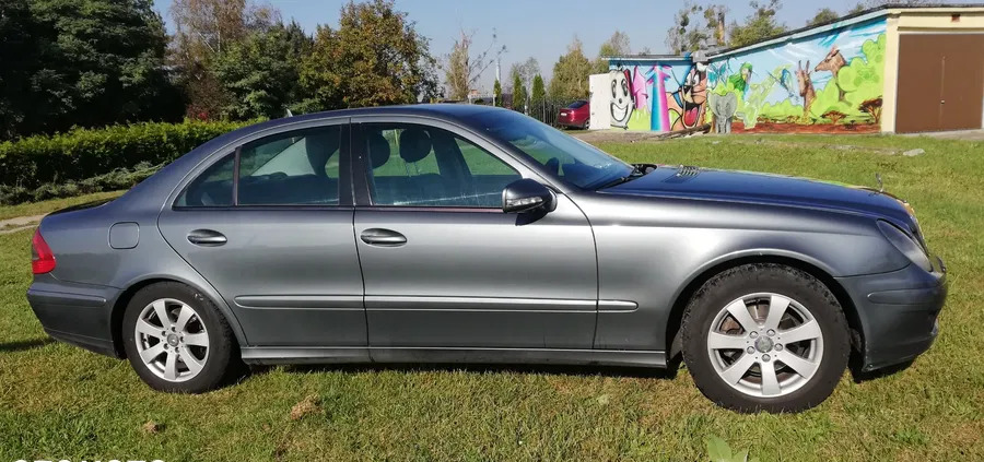 mercedes benz klasa e opolskie Mercedes-Benz Klasa E cena 22000 przebieg: 499000, rok produkcji 2007 z Krapkowice